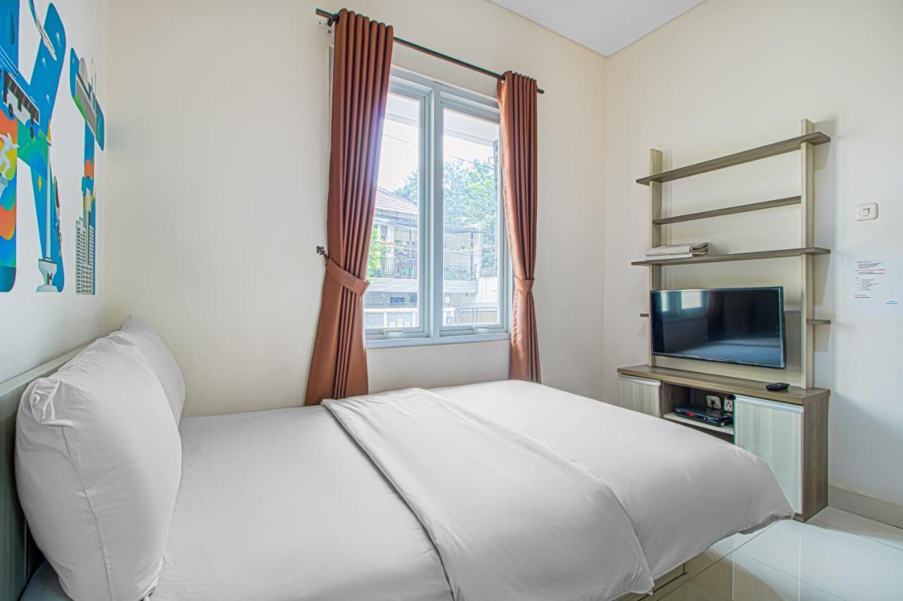 Anggrek Residence Yakarta Exterior foto