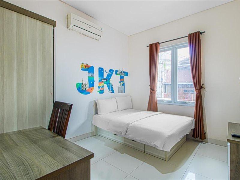 Anggrek Residence Yakarta Exterior foto